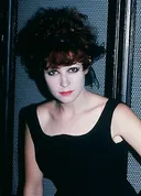 Ann Magnuson