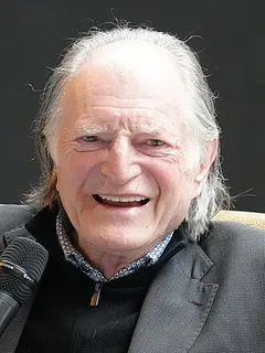 David Bradley (attore 1942)