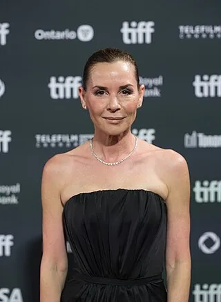 Embeth Davidtz
