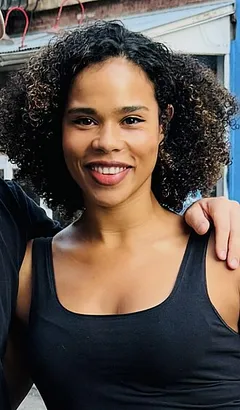 Roxy Sternberg