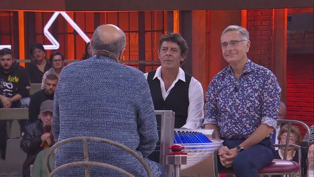Avanti un altro - story