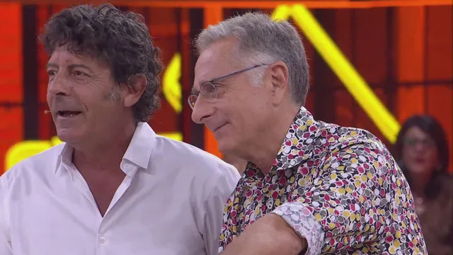 Avanti un altro - story