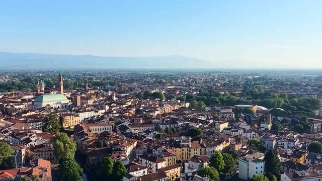 Di là dal fiume e tra gli alberi