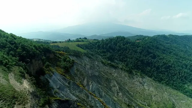 Di là dal fiume e tra gli alberi - Versione ridotta - Crocevia Oltrepò