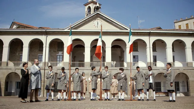 Il Collegio 2 - Seconda puntata: L'unione fa la forza?