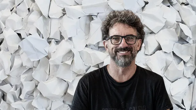La gravità del superfluo - Daniele Sigal