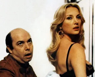 La Moglie In Vacanza... L'amante In Citta'