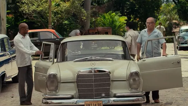 Narcos: Messico