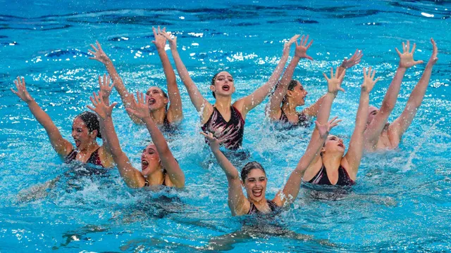 Nuoto Artistico