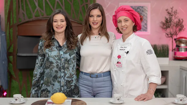 Pizza Girls - Debora Buglino