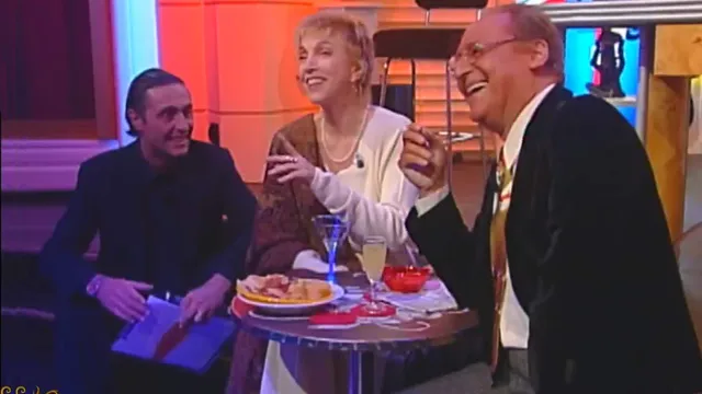 Speciale per me, ovvero meno siamo meglio stiamo