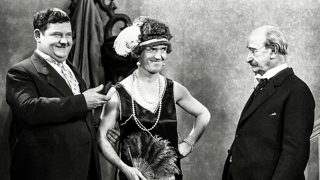 Stanlio e Ollio - Ecco mia moglie