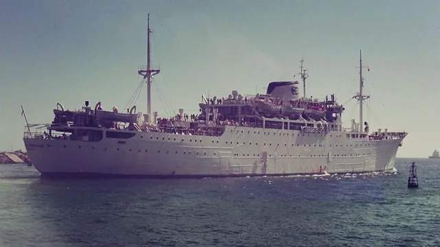 Transatlantici: Storia e segreti dei giganti del mare