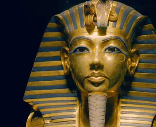 Tutankhamon: Storia Di Un Tesoro Maledetto